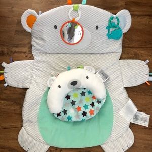 Bright Starts Tummy Time Mat